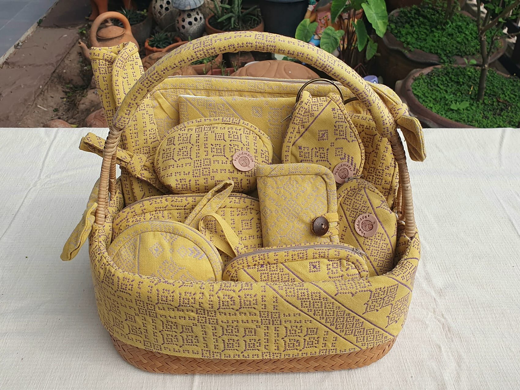 บ้านหัวถนน handmade กระเป๋า ผ้าฝ้าย