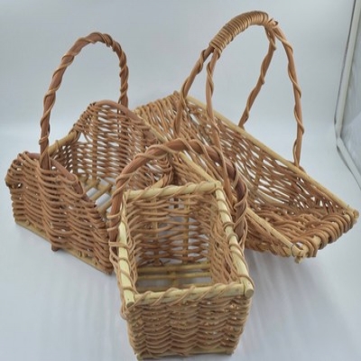 กระจาดจากเครือถาวัลย์