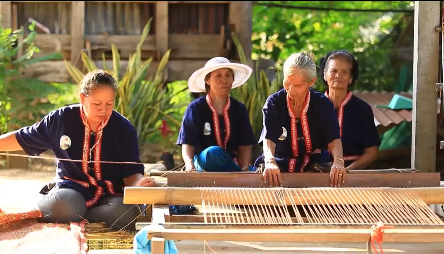 บ้านท่าแร่ (เศรษฐกิจพอเพียง)