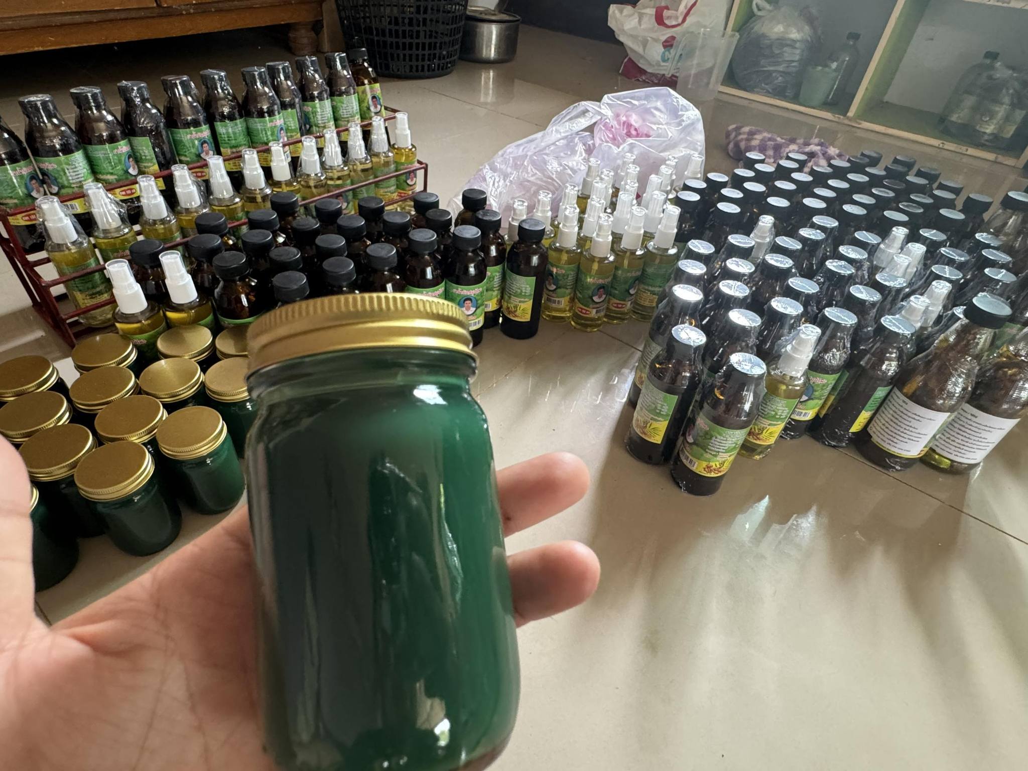 บ้านโนนสังข์ (กลุ่มน้ำมันว่าสมุนไพร)