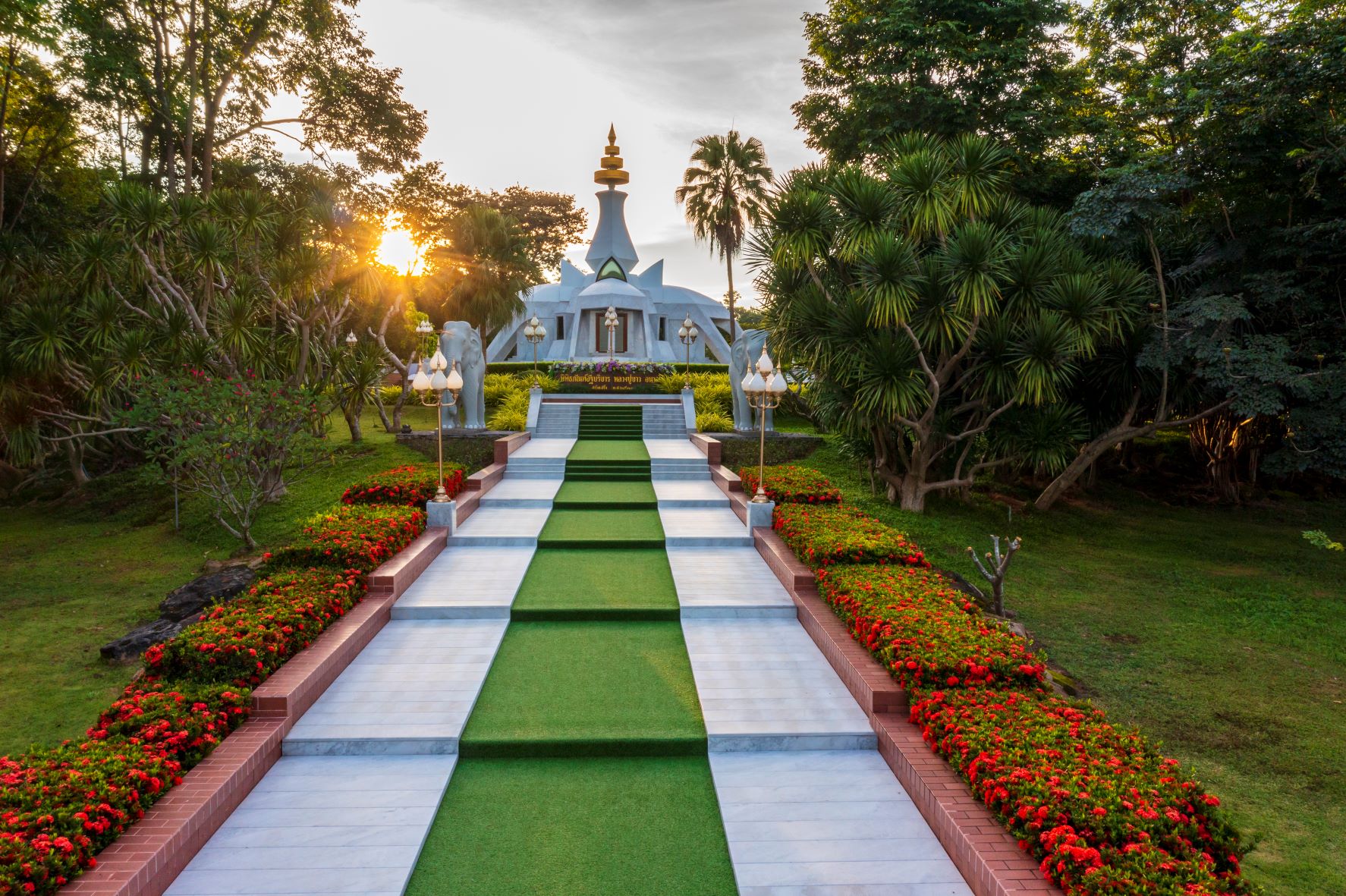 วัดถ้ำกลองเพล