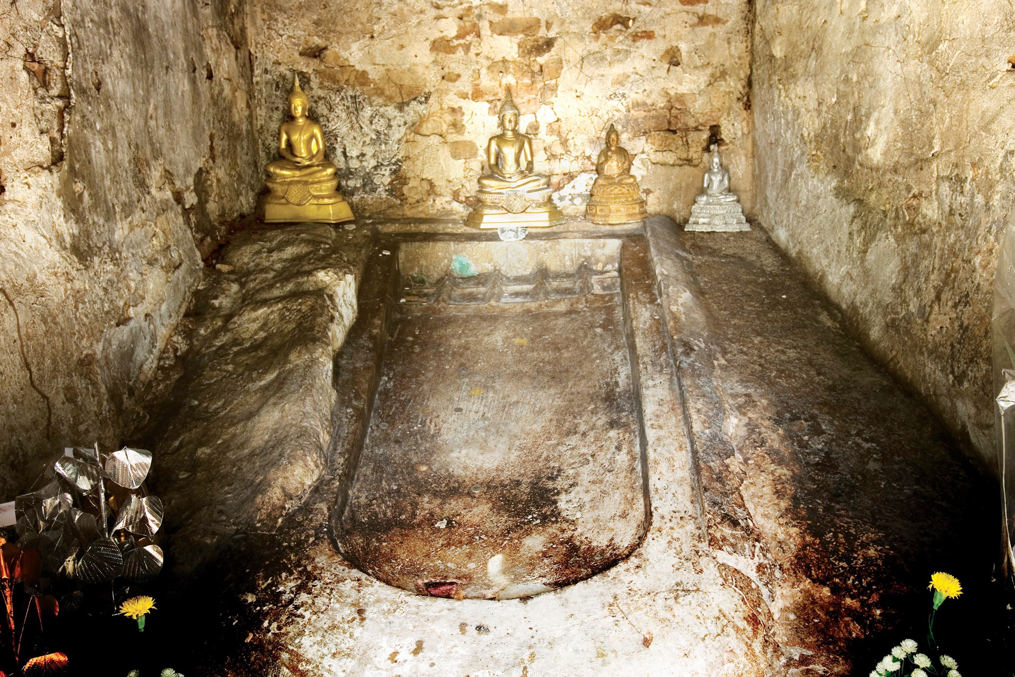 พระพุทธบาทบัวบาน