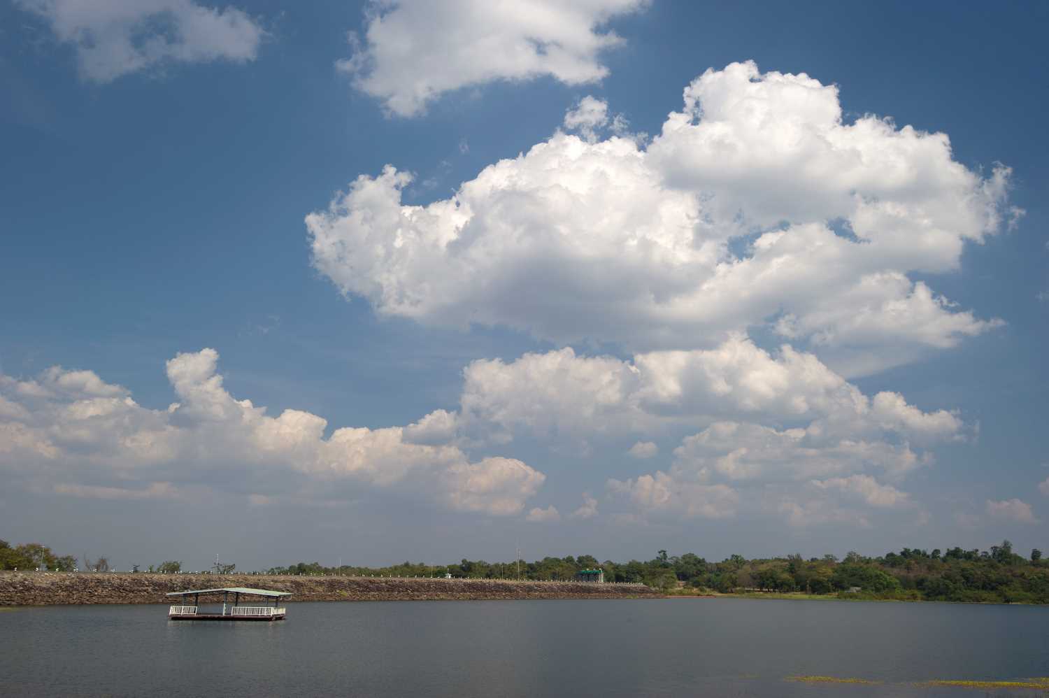 เขื่อนสิรินธร