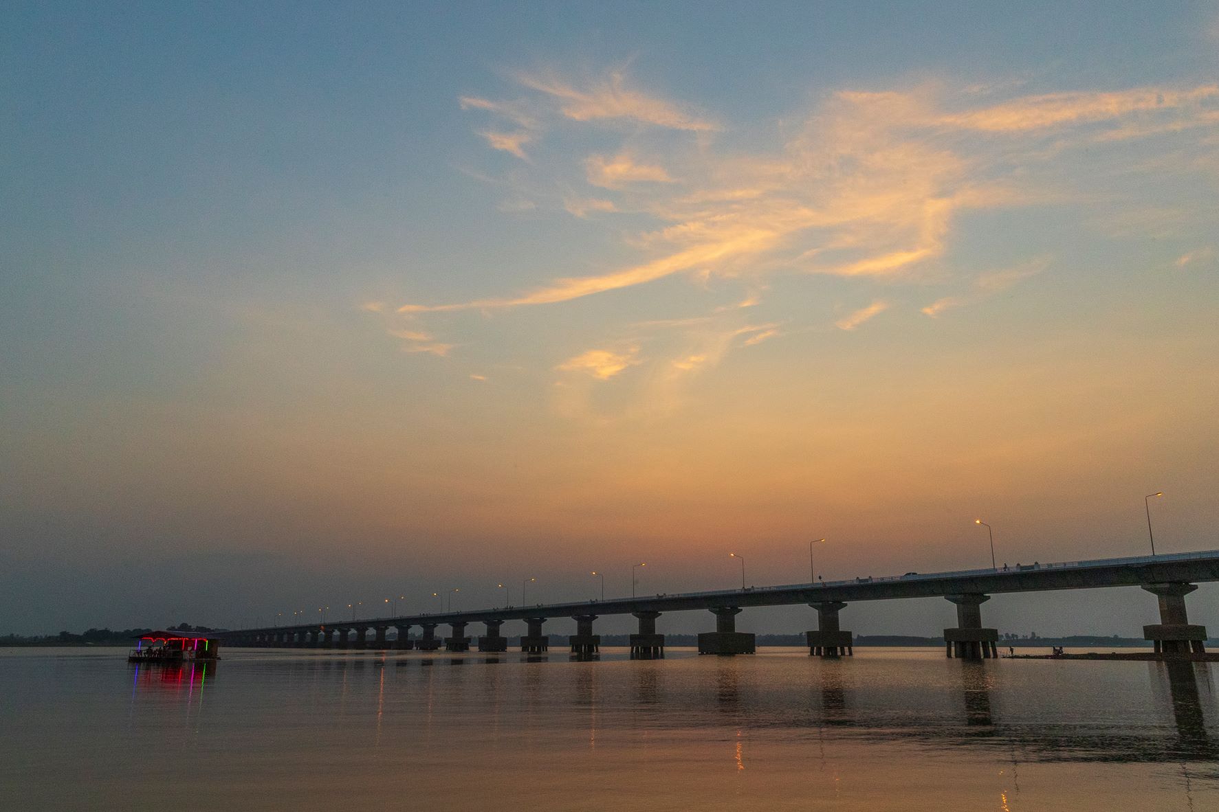 สะพานเทพสุดา