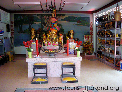 ศาลเจ้าพ่อช้างเผือก