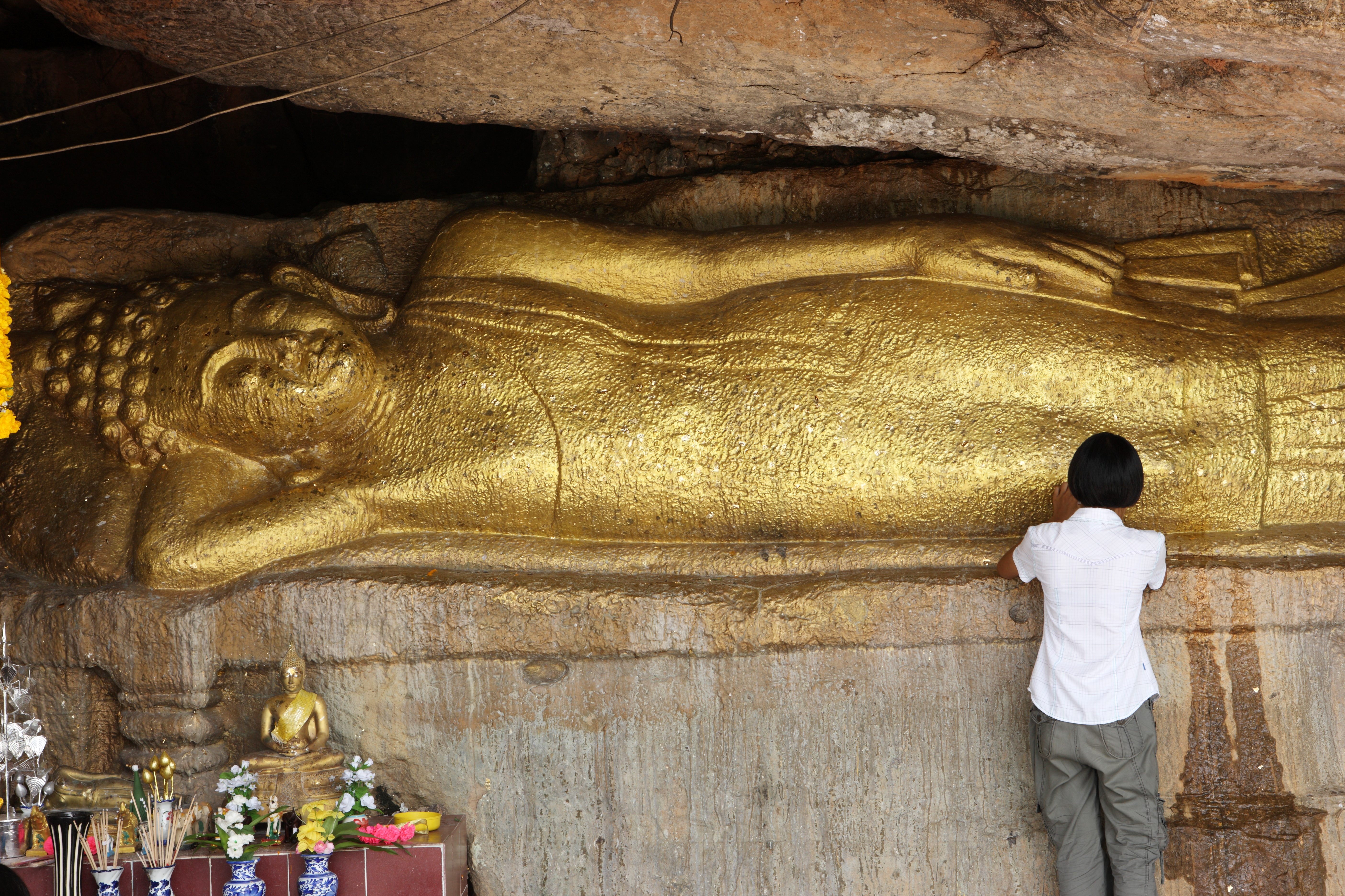 พุทธสถานภูปอ