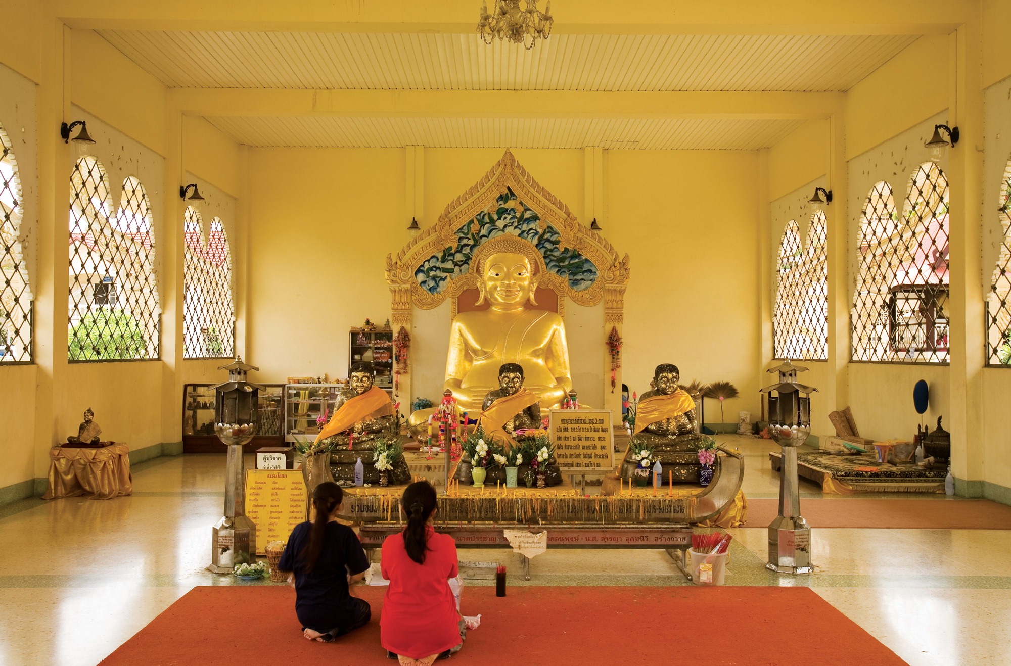 วัดสระทอง