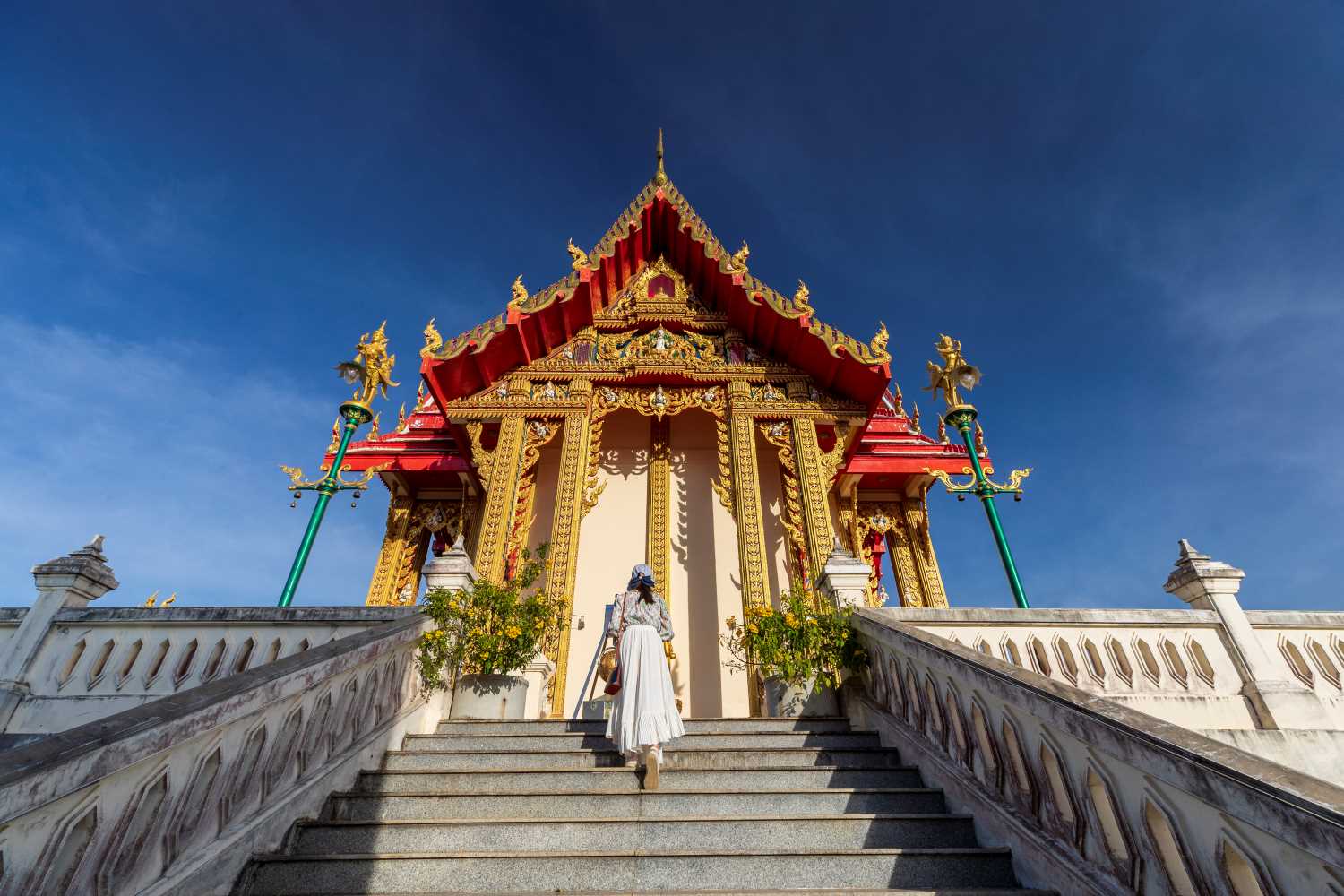 วัดภูหายหลง