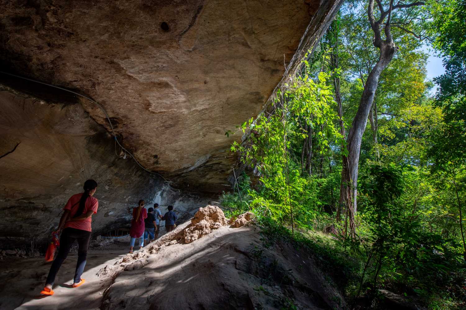 น้ำตกถ้ำโสดา