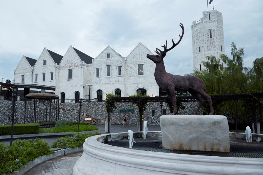 มิดวินเทอร์ กรีน