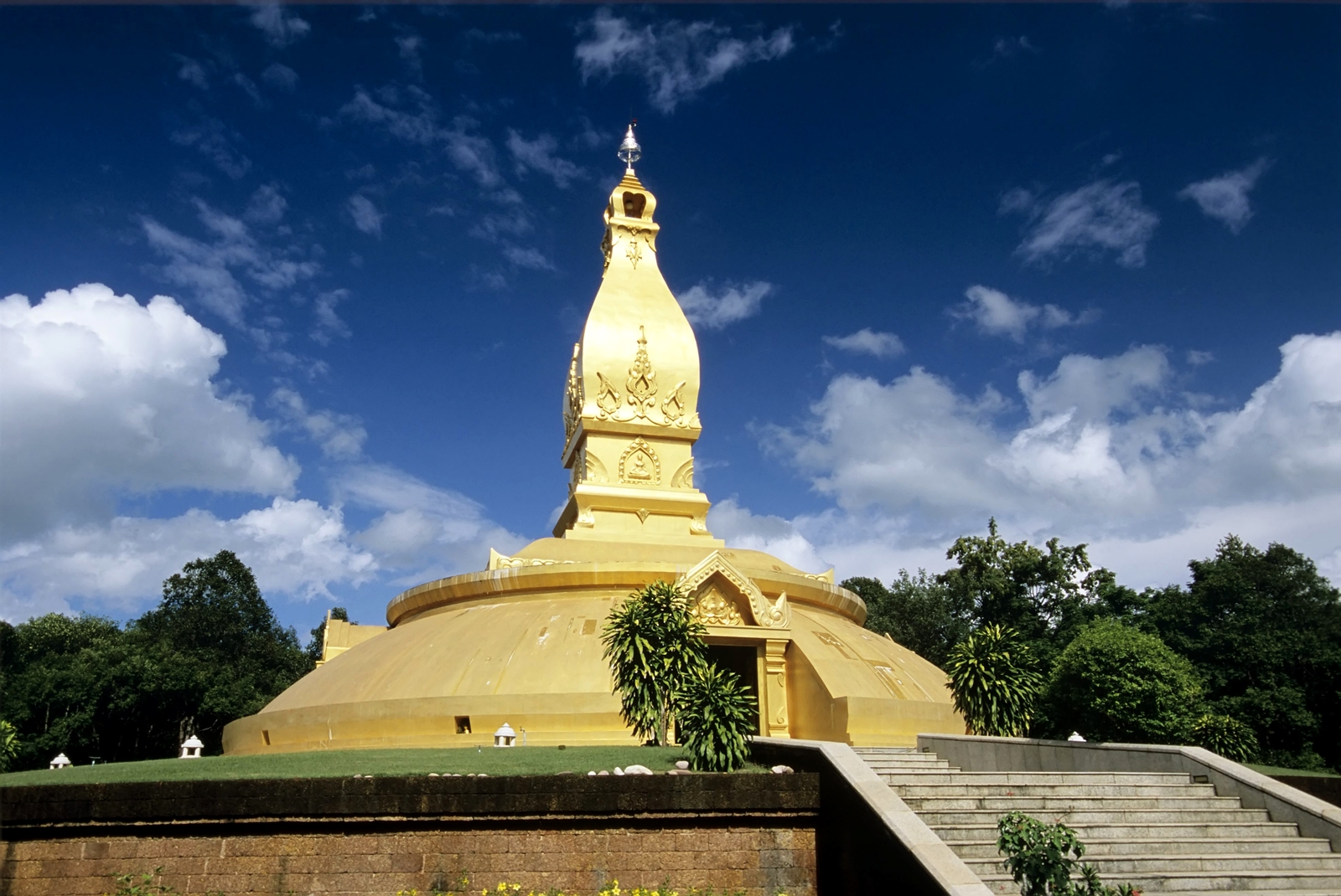 วัดหนองป่าพง