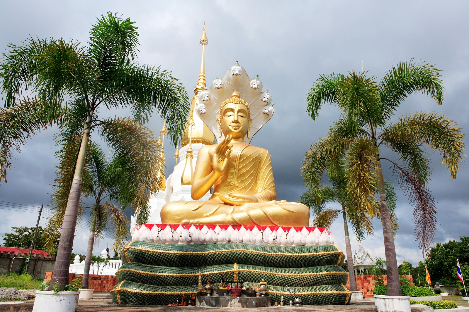 วัดถ้ำคูหาสวรรค์