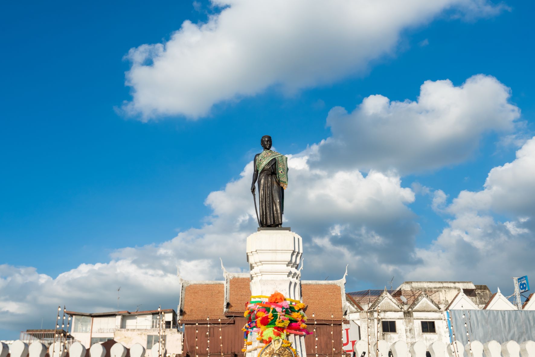 อนุสาวรีย์ท้าวสุรนารี
