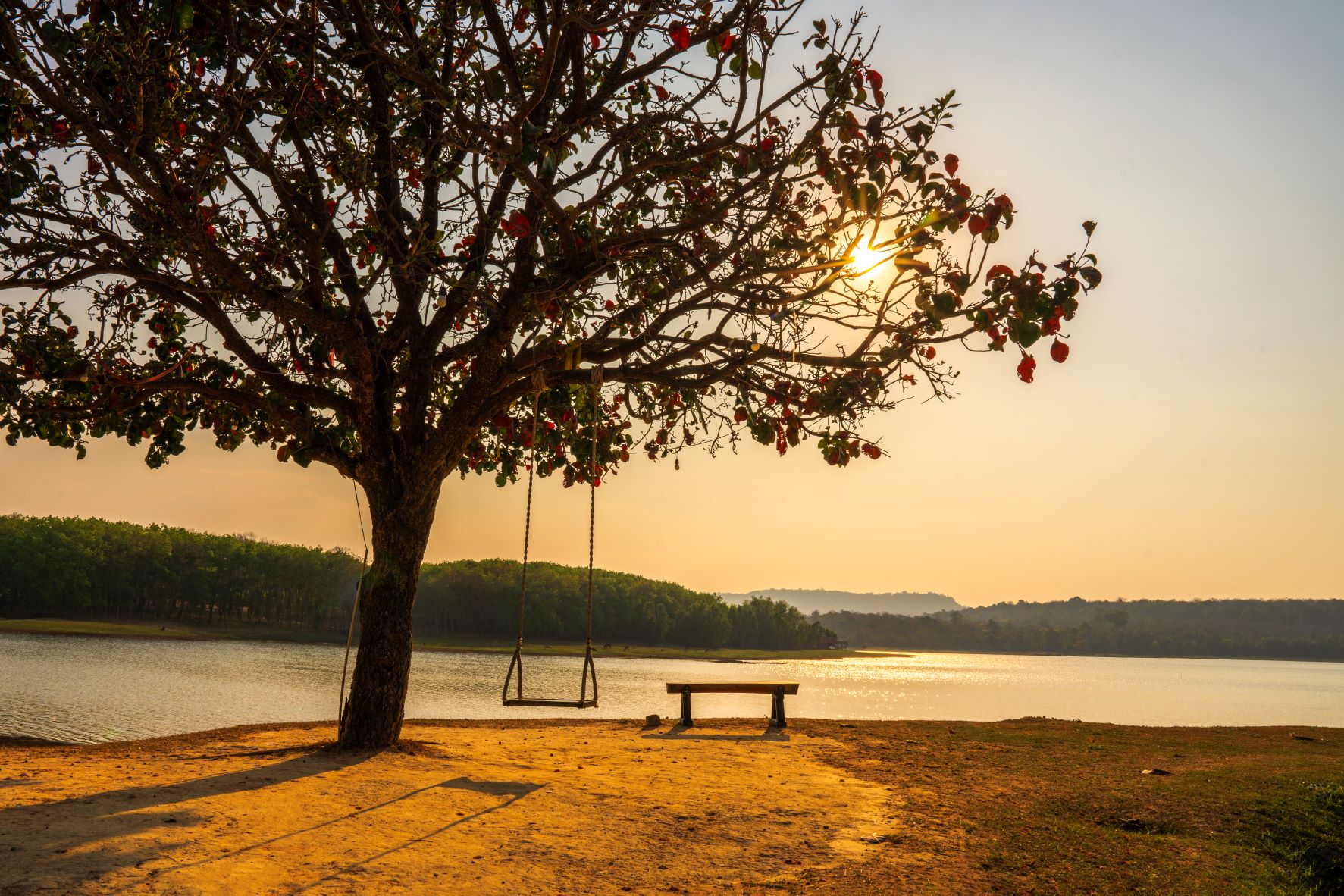 หาดสุขสำราญ