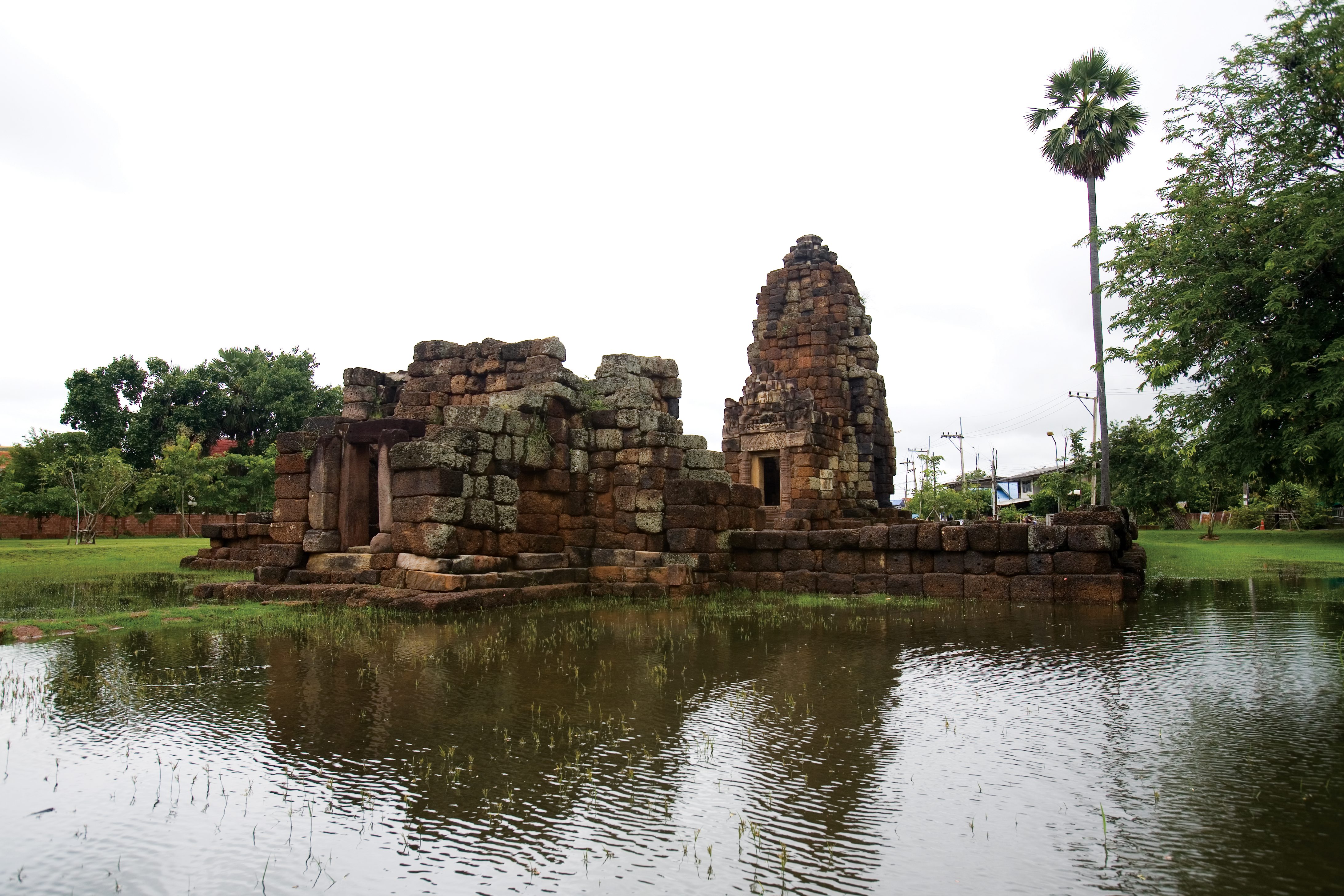 ปรางค์กู่