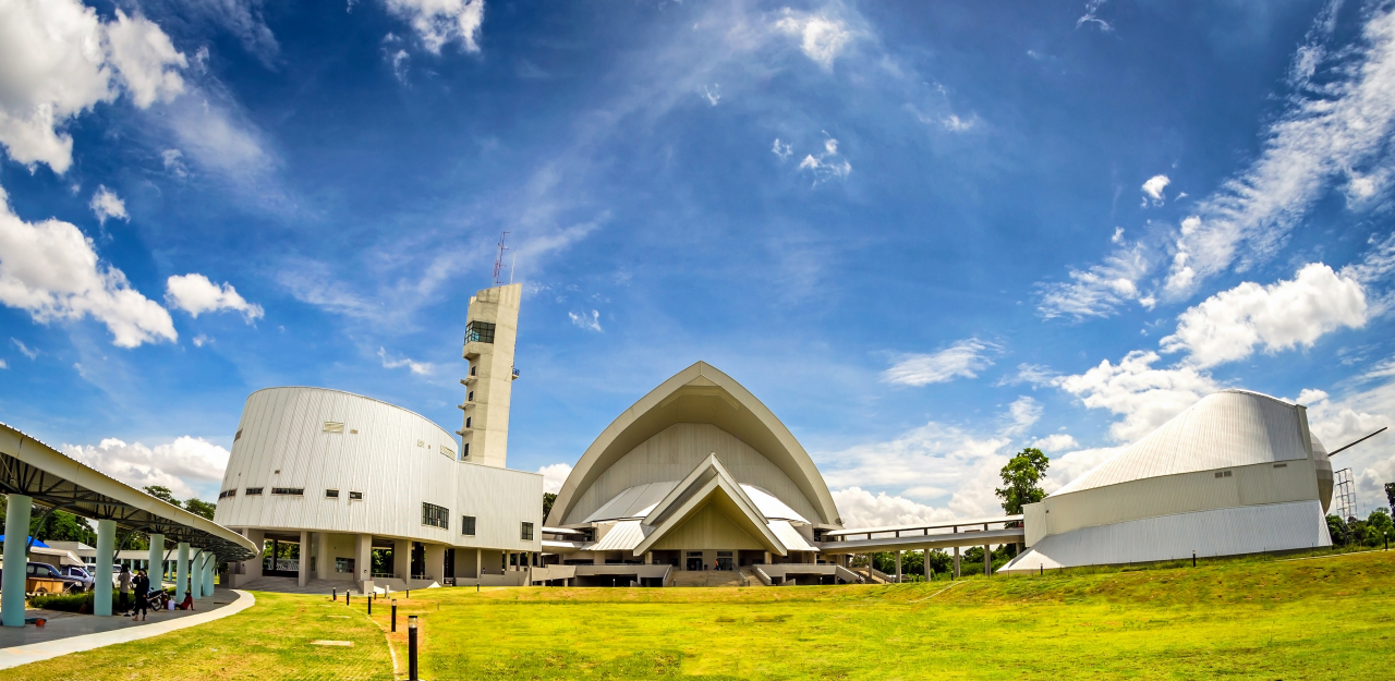 ศูนย์วิทยาศาสตร์และวัฒนธรรมเพื่อการศึกษาร้อยเอ็ด